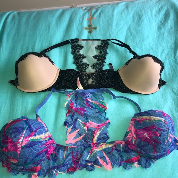 6 Victoria Secret Bras 32DD and 32ddd - Picture 4 of 4